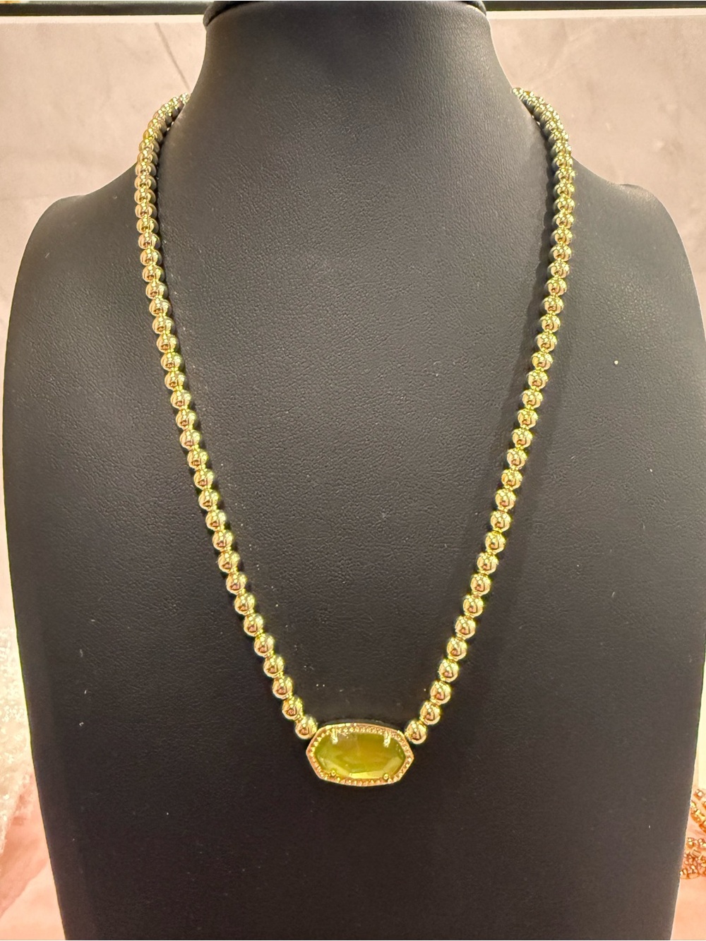 Kendra Scott | Gold Plated Bead Necklace with Green Pendant | Adjustable